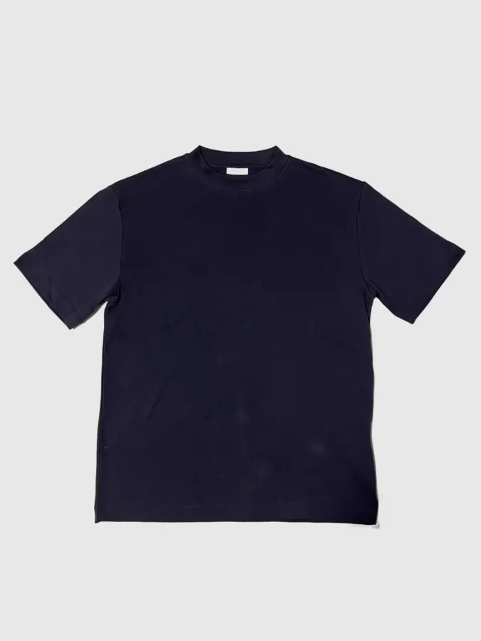 サンスペルのネイビーTシャツ(著者私物)